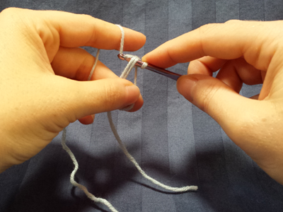 How to crochet a magic ring Step 6-A by Unseign
