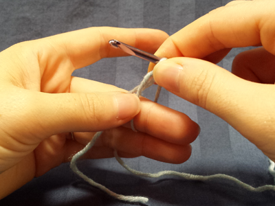 How to crochet a magic ring Step 1 by Unseign