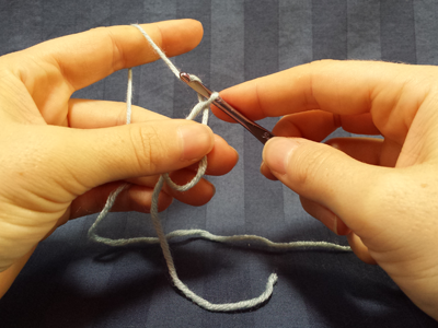 How to crochet a magic ring Step 5-B by Unseign